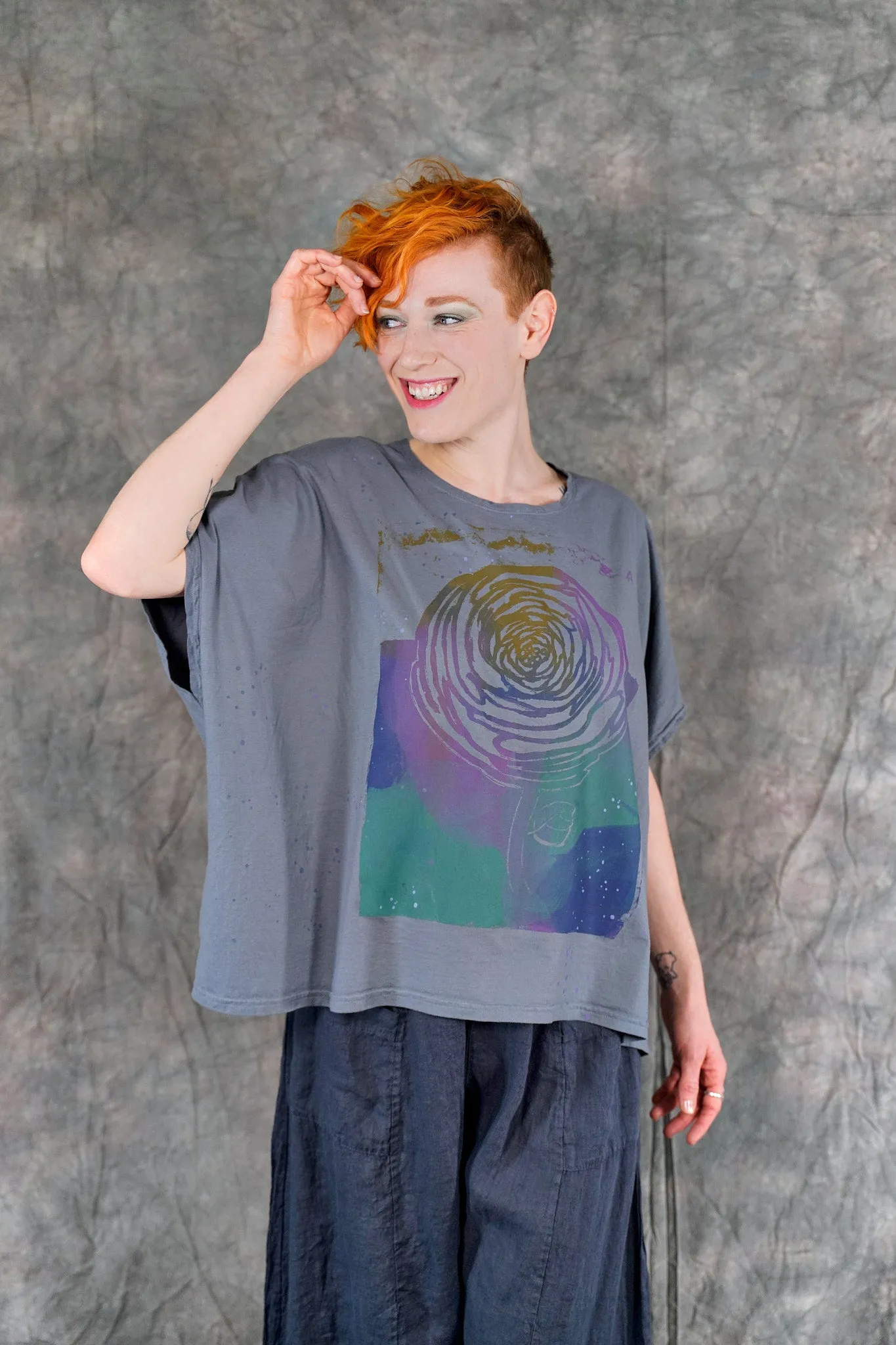 1598 Seed Packet Tee River Mist-P