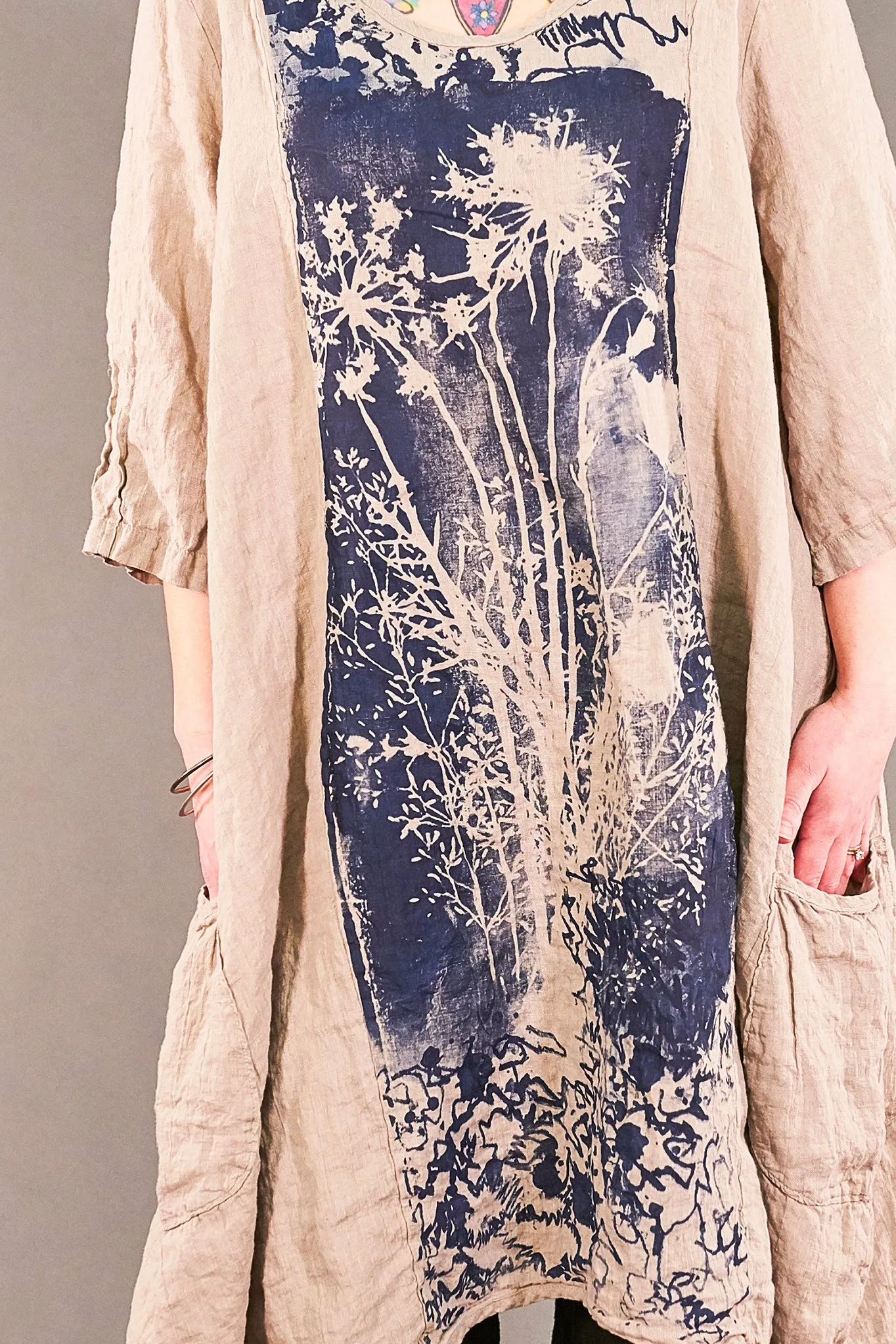 2299 Cloud Linen Dress Wet Sand-P