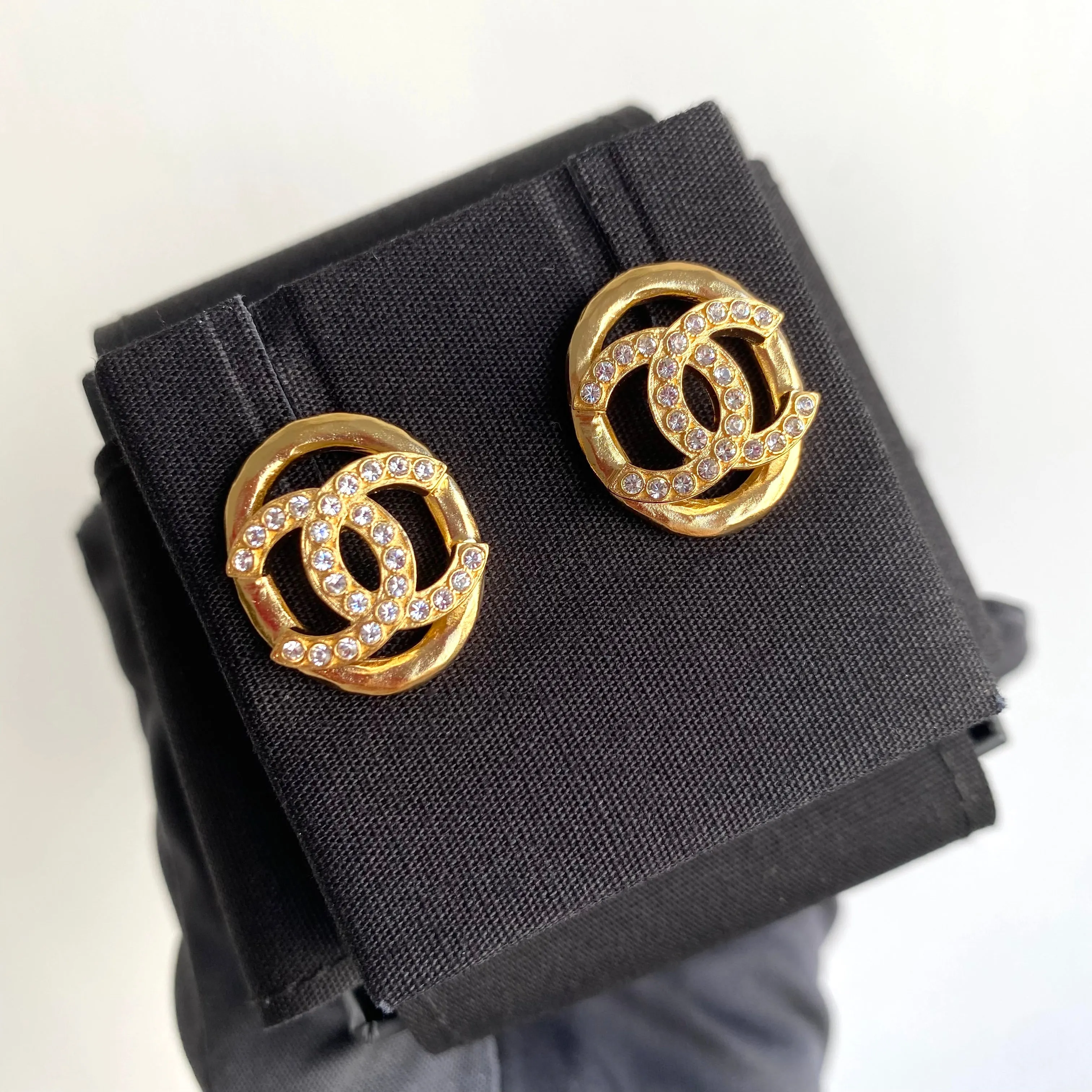 22A Oval Cutout Crystal CC Logo Large Gold Earrings