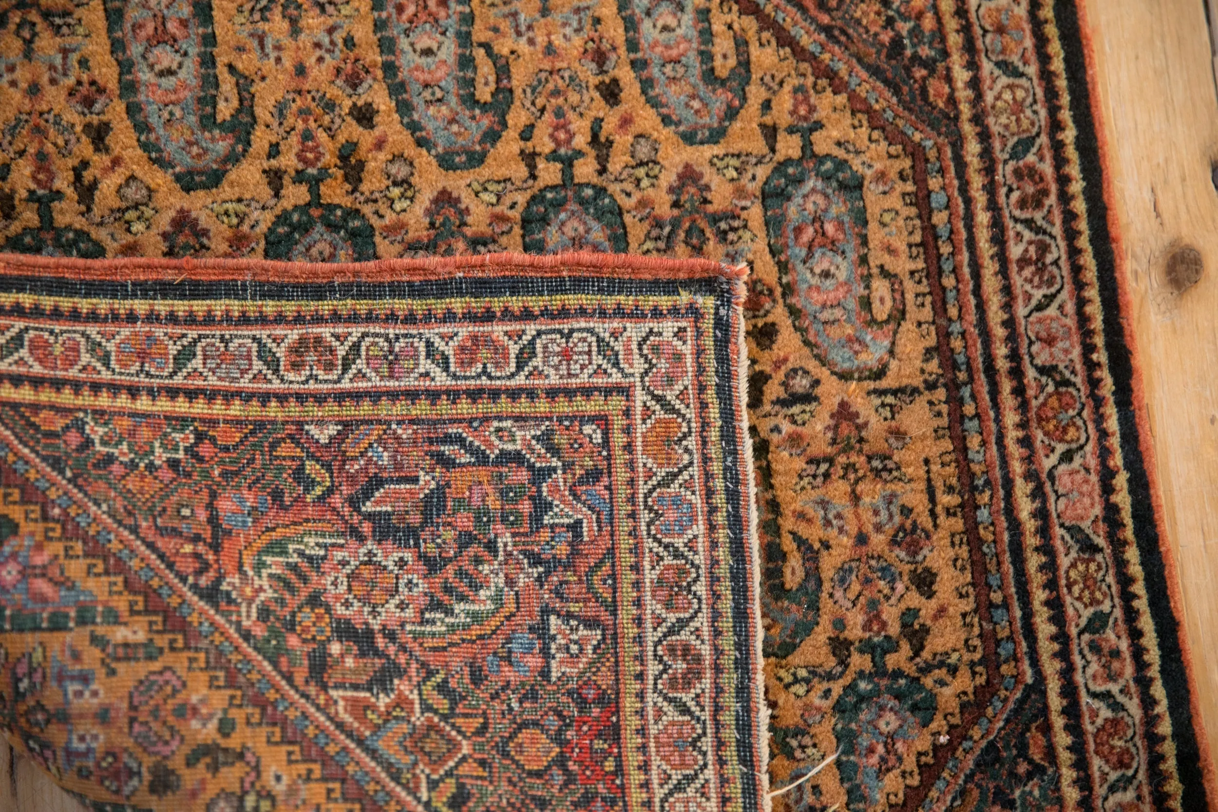 2x2.5 Vintage Fine Sarouk Square Rug Mat