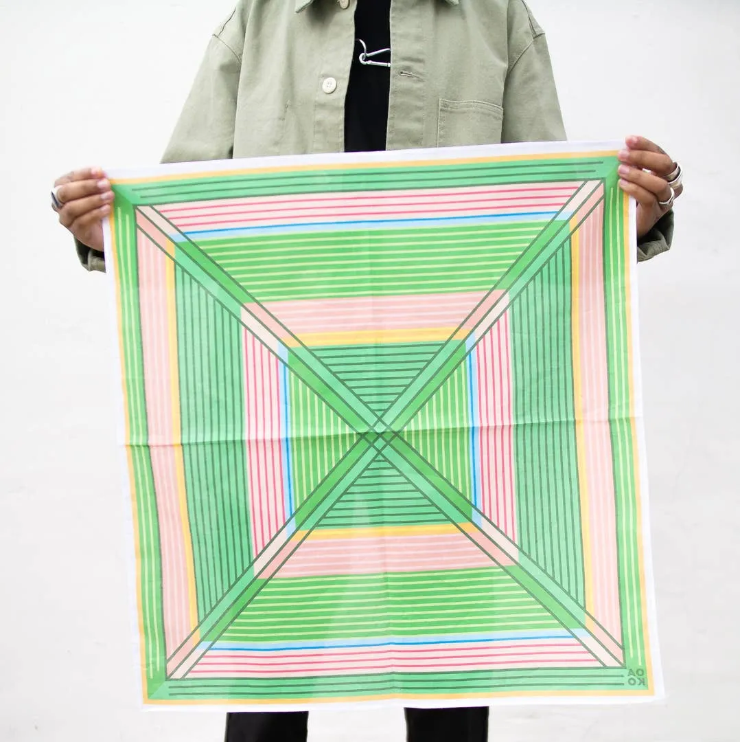 Articulate Bandana