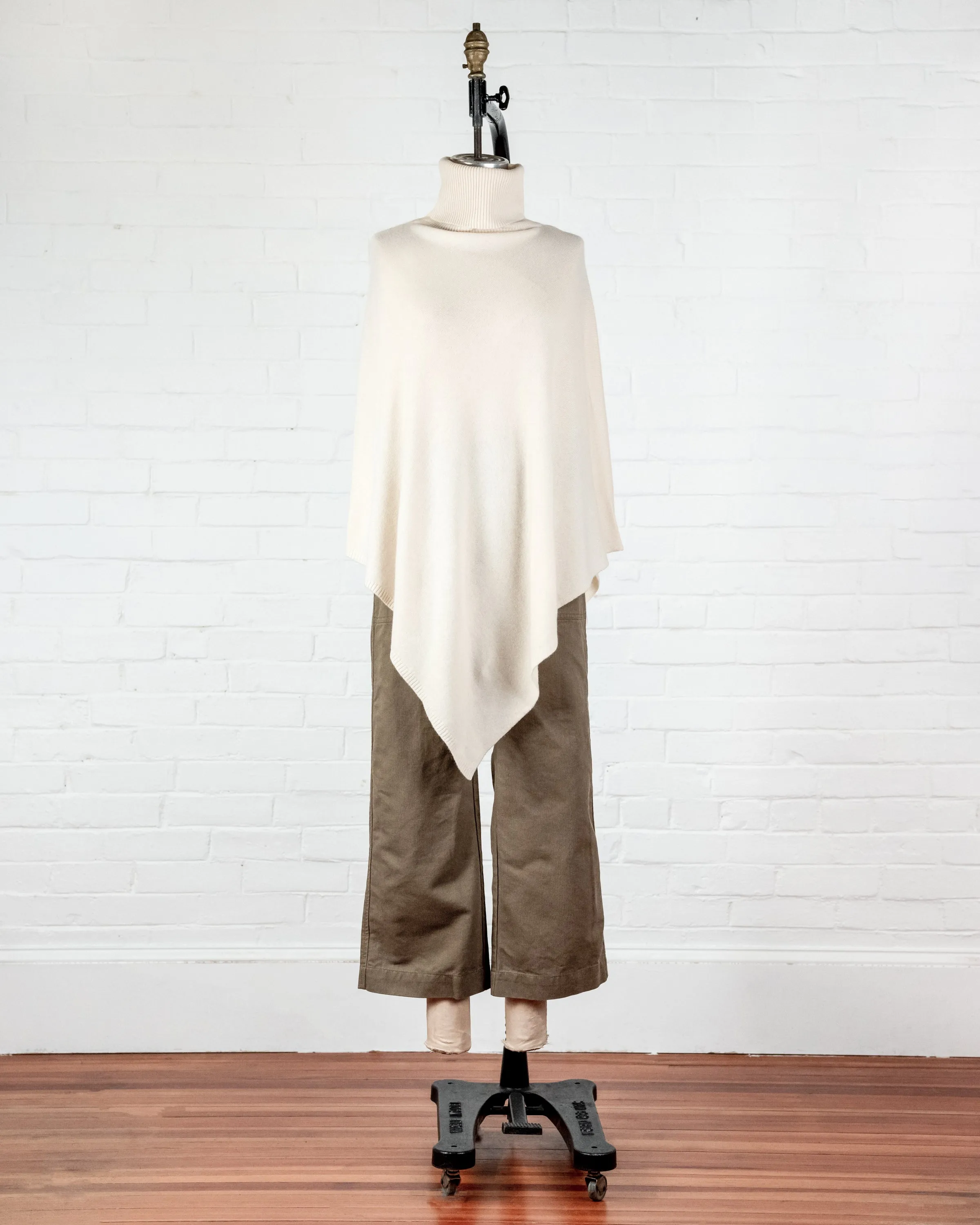 Cashmere Poncho SALE