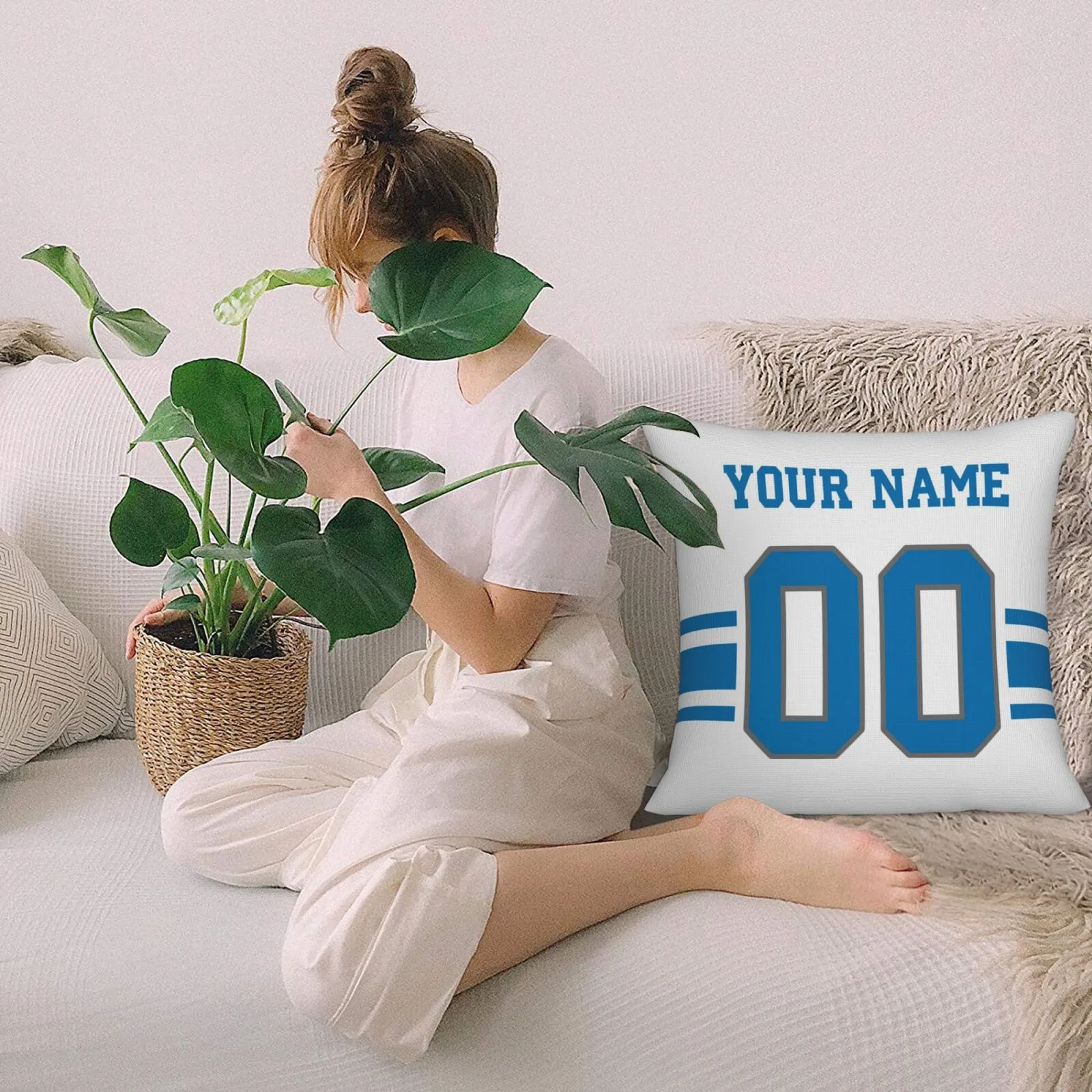Customized Detroit Lions Football Team Decorative Throw Pillow Case Print Personalized Football Style Fans Letters & Number White Pillowcase Birthday Gift