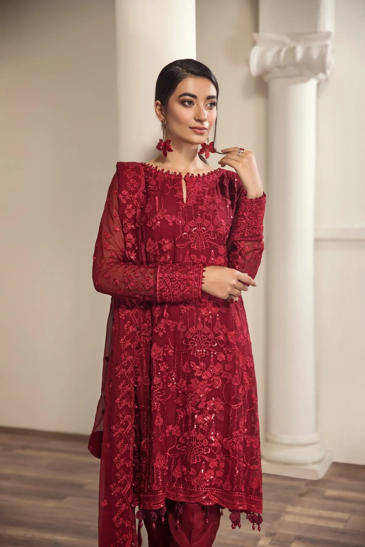 Embroidered Pakistani Salwar Kameez Red Chiffon Salwar Suit