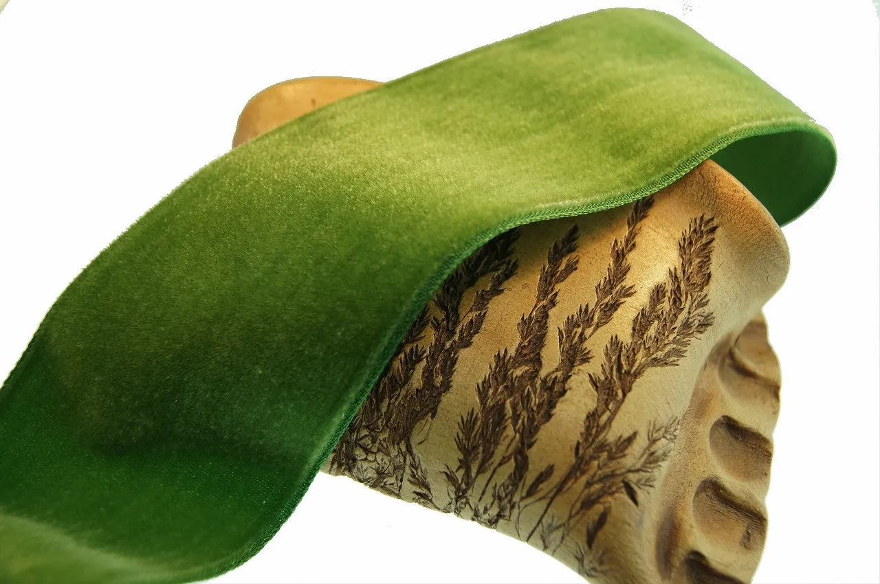 Green Leaf Velvet Ribbon Vintage from France 50mm