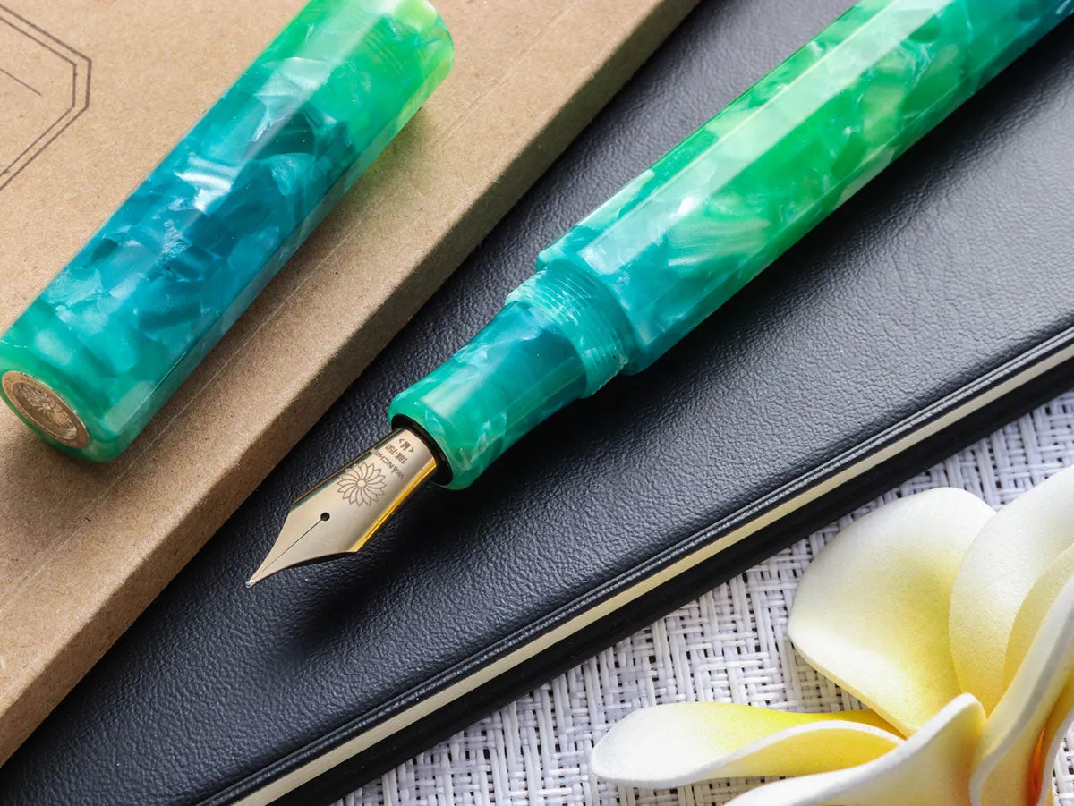KALEIDO Fountain Pen - Green (Shisui)