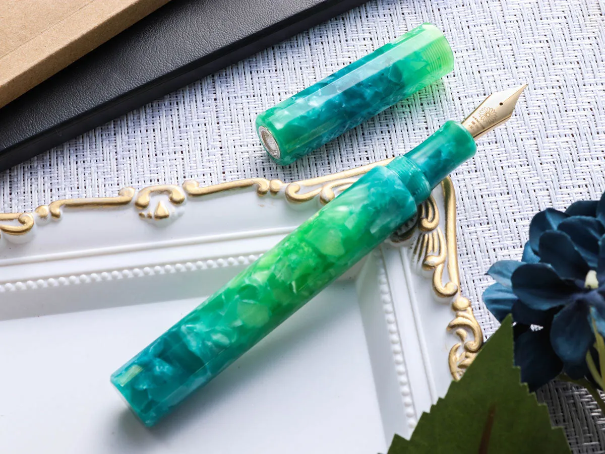 KALEIDO Fountain Pen - Green (Shisui)