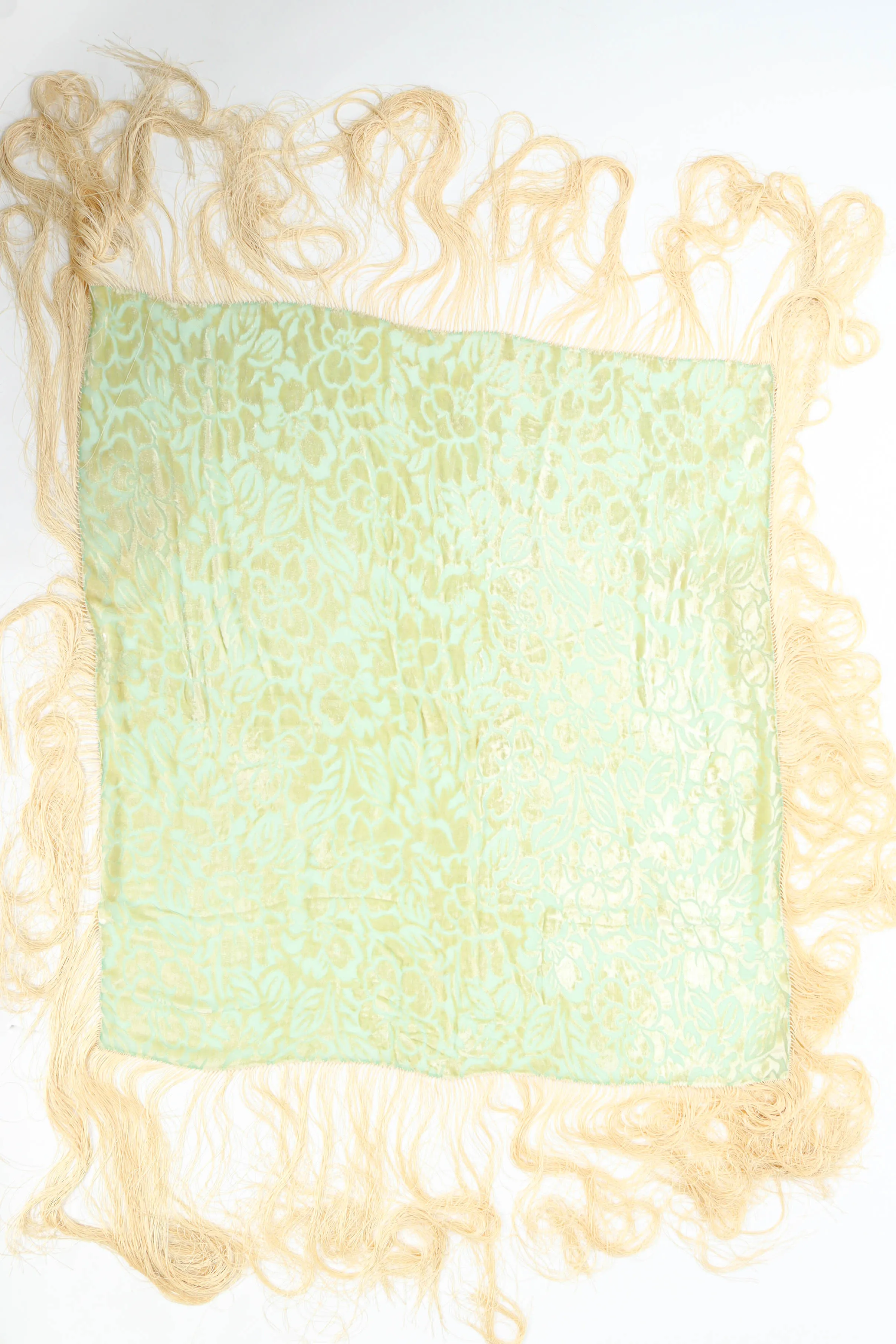 Leaf Floral Fringe Shawl
