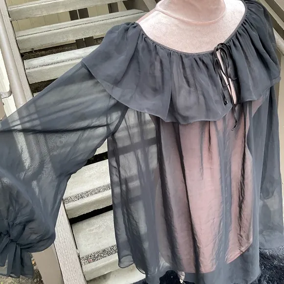 Linda Bis VTG Black sheer long full sleeves ruffled tie neck poet nightgown S