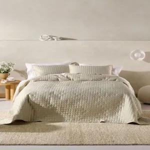 Linen House Verona Champagne 270x270cm Queen Coverlet Set