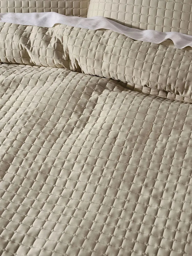 Linen House Verona Champagne 270x270cm Queen Coverlet Set
