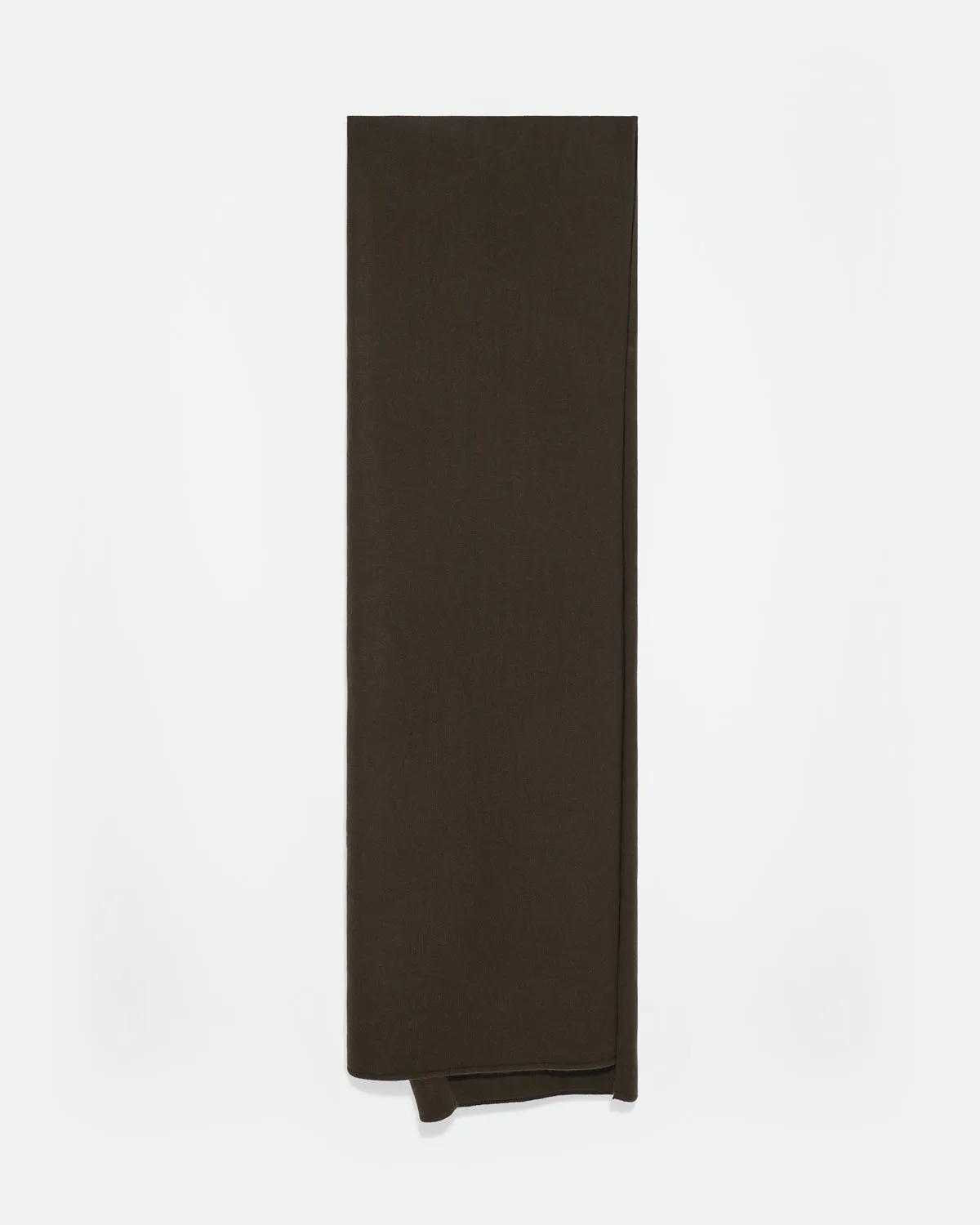 Long scarf in cashmere wool knit
