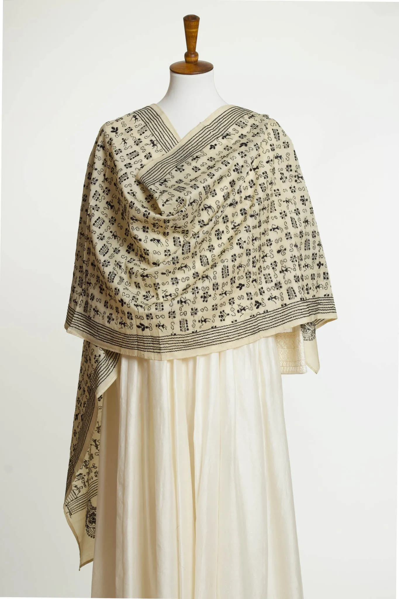 Off White Kantha Stole
