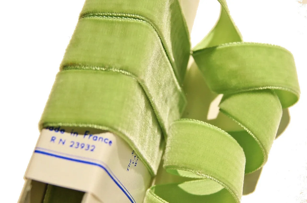 Old Lime Velvet Ribbon Vintage from France 22mm