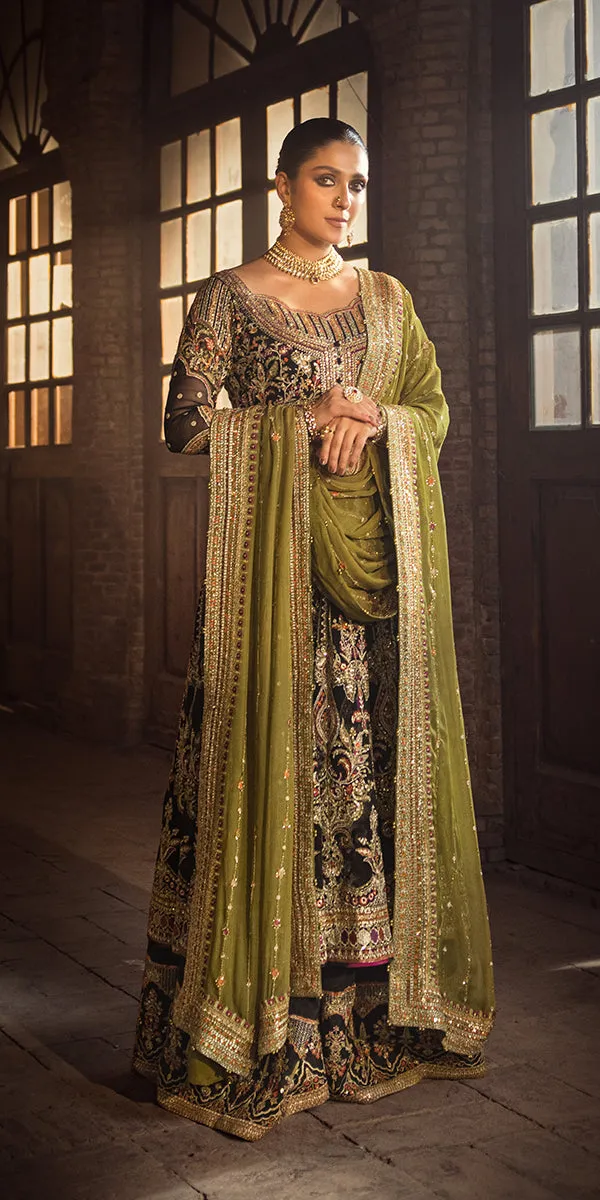 Pakistani Wedding Dress in Pishwas and Trousers Style