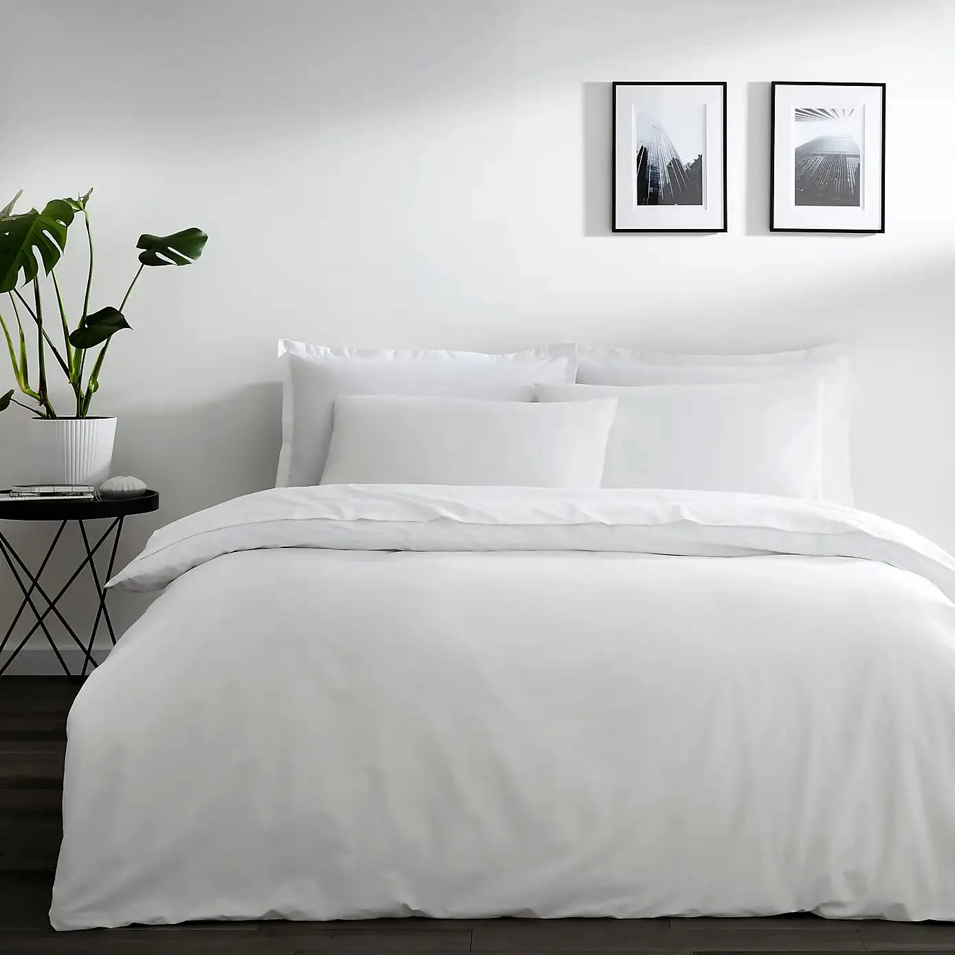 Riggs Infinity Cotton Duvet Cover - White
