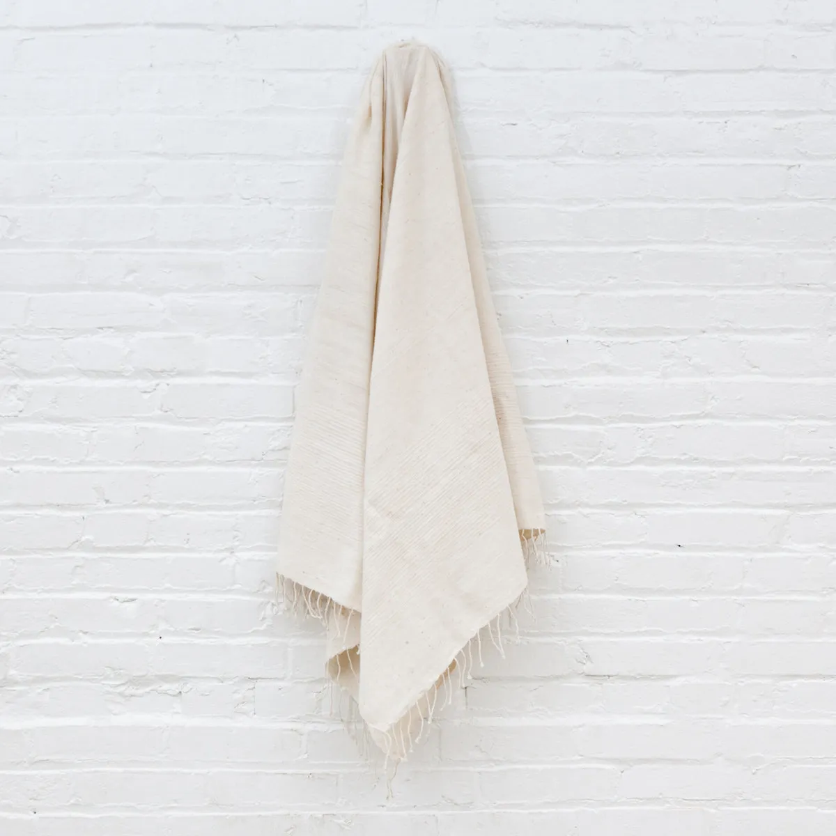 Riviera Collection Cotton Bath Towel Ribbed Accents 38 x 72 inches