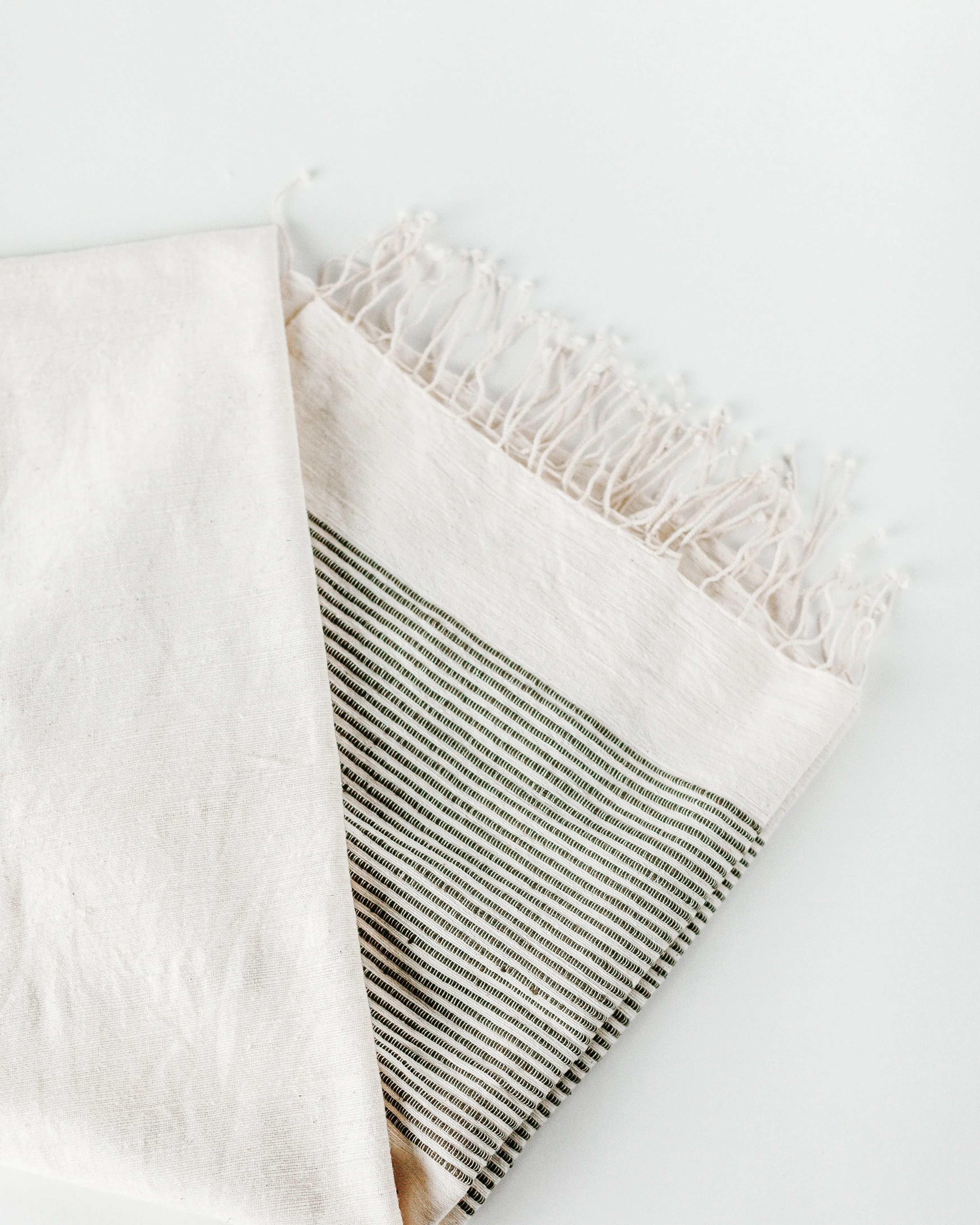 Riviera Collection Cotton Bath Towel Ribbed Accents 38 x 72 inches