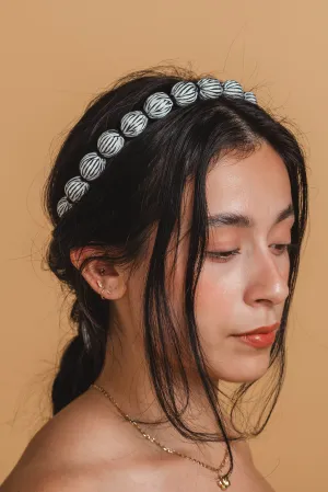 Short Ball Necklace