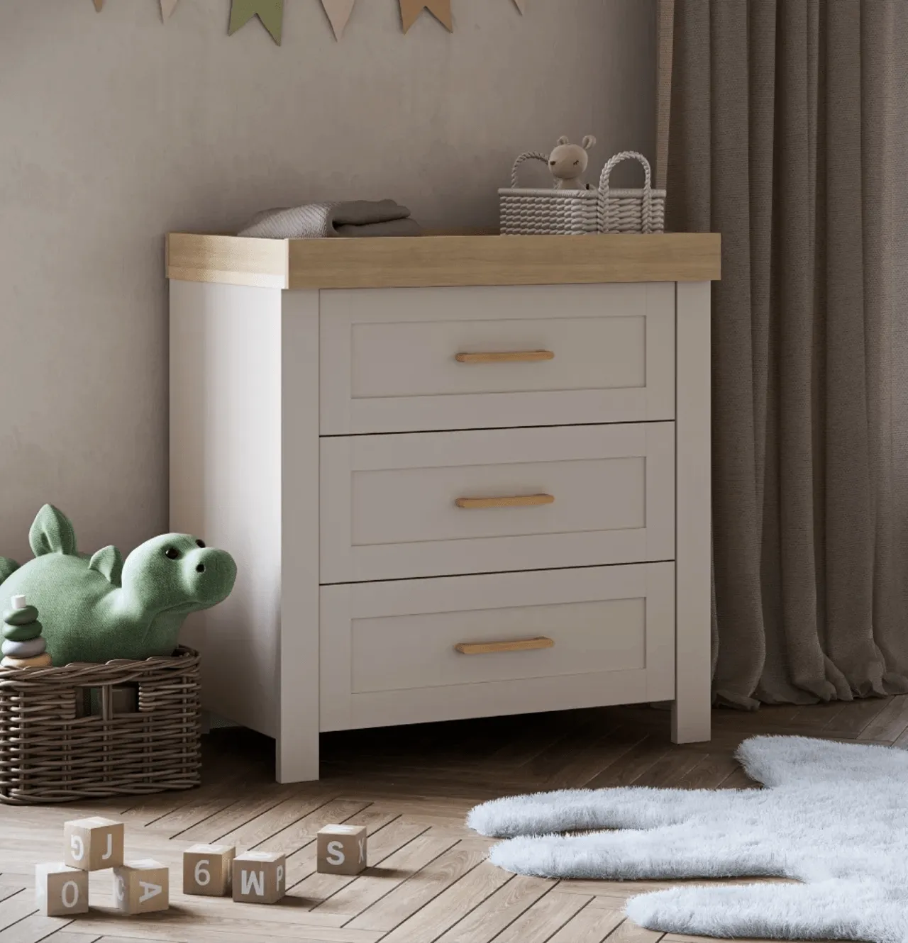 Silver Cross Seville 3 piece Furniture set