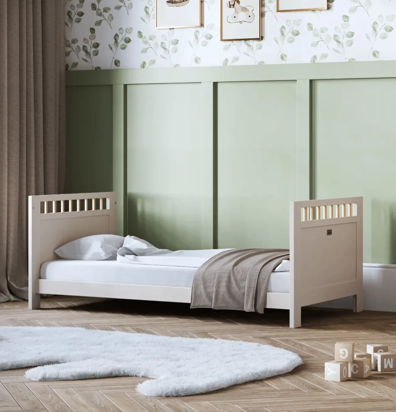 Silver Cross Seville 3 piece Furniture set