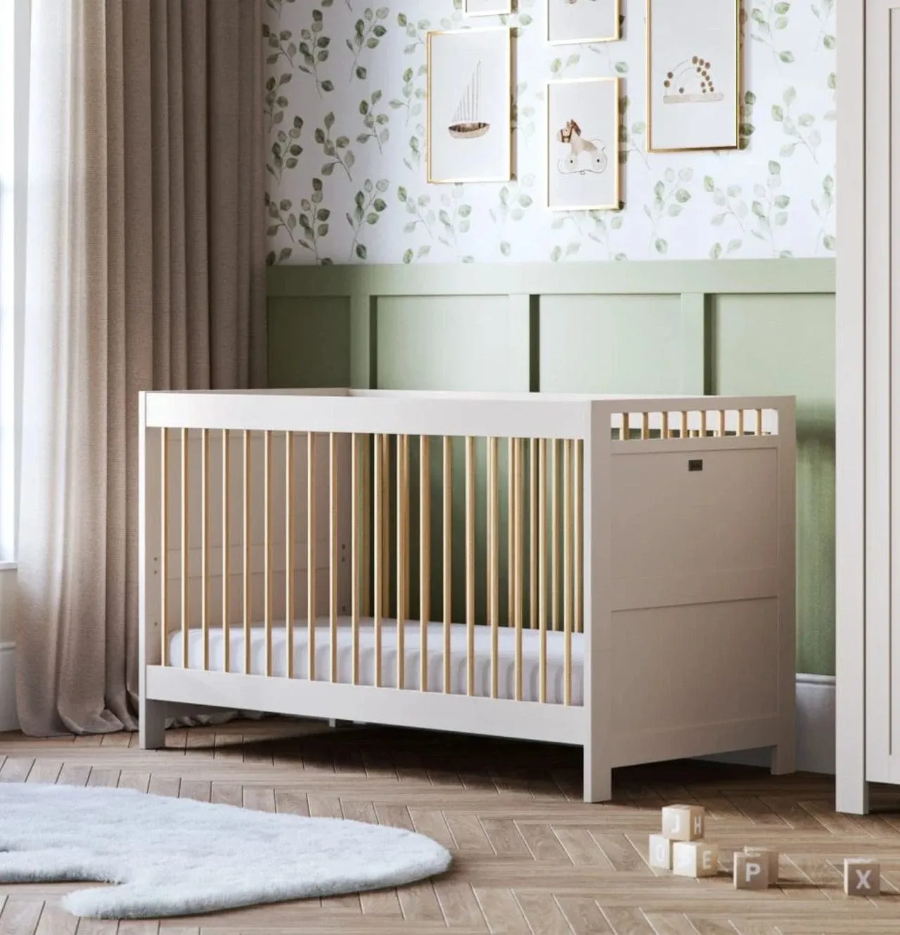 Silver Cross Seville Cot Bed