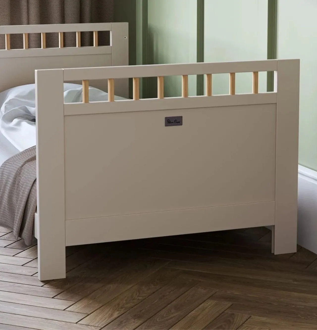 Silver Cross Seville Cot Bed
