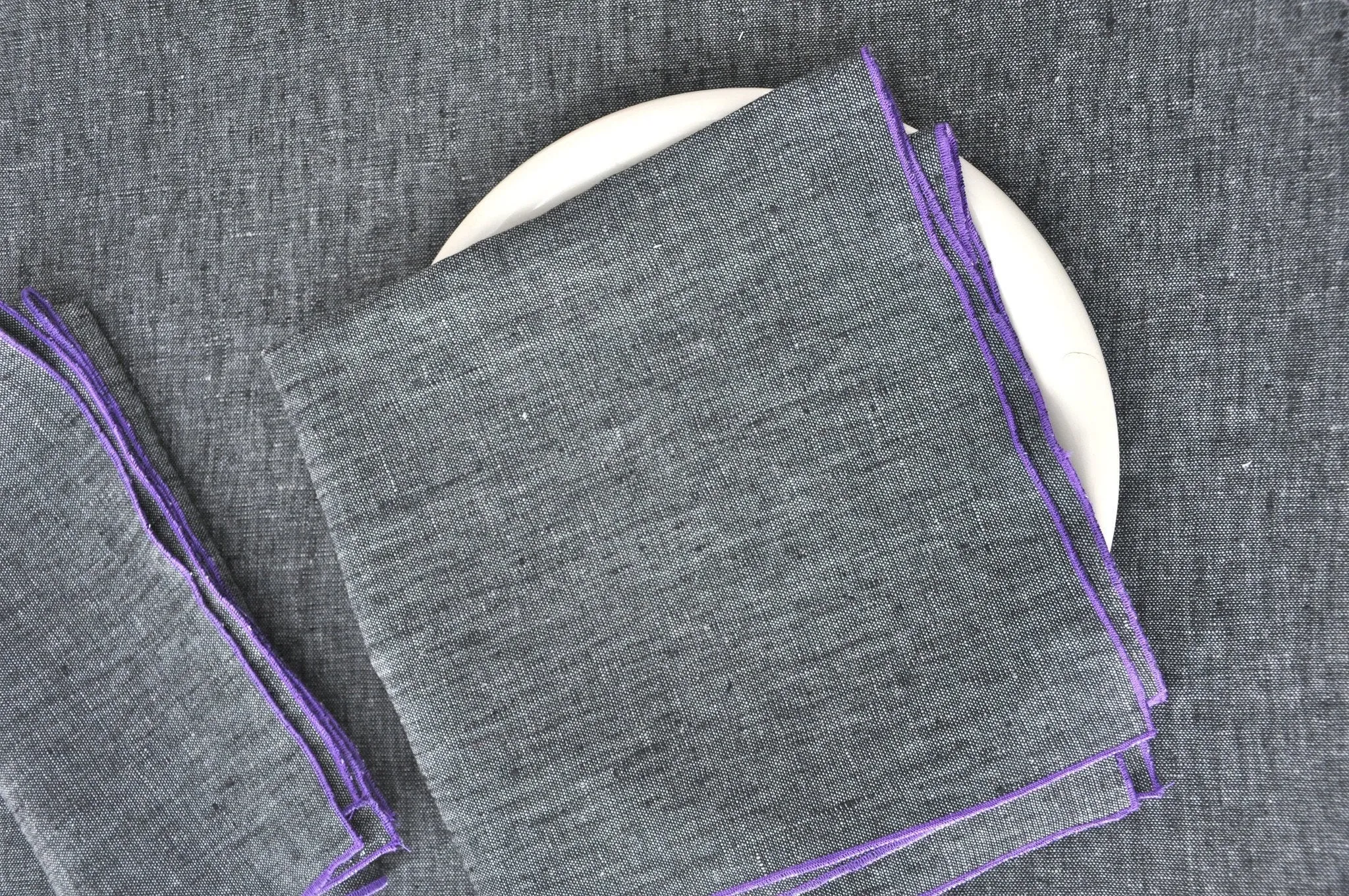 Thistle Napkin Charcoal - Set of 2