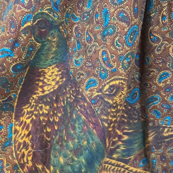 Vintage 1990s CHAUS skirt quail paisley print women’s size Petite Small midi EUC