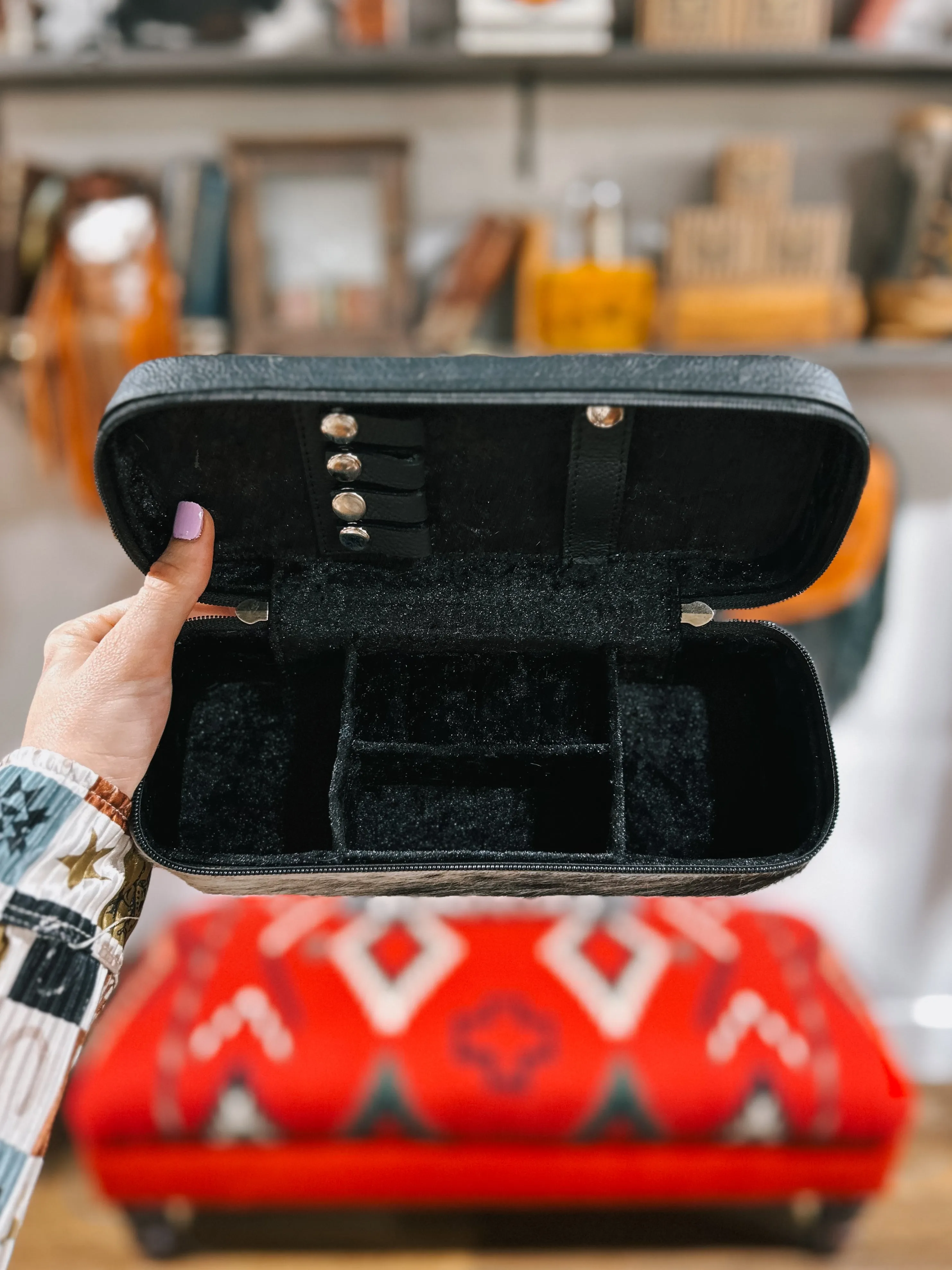 Vintage Cowgirl Mini Travel Plus Case