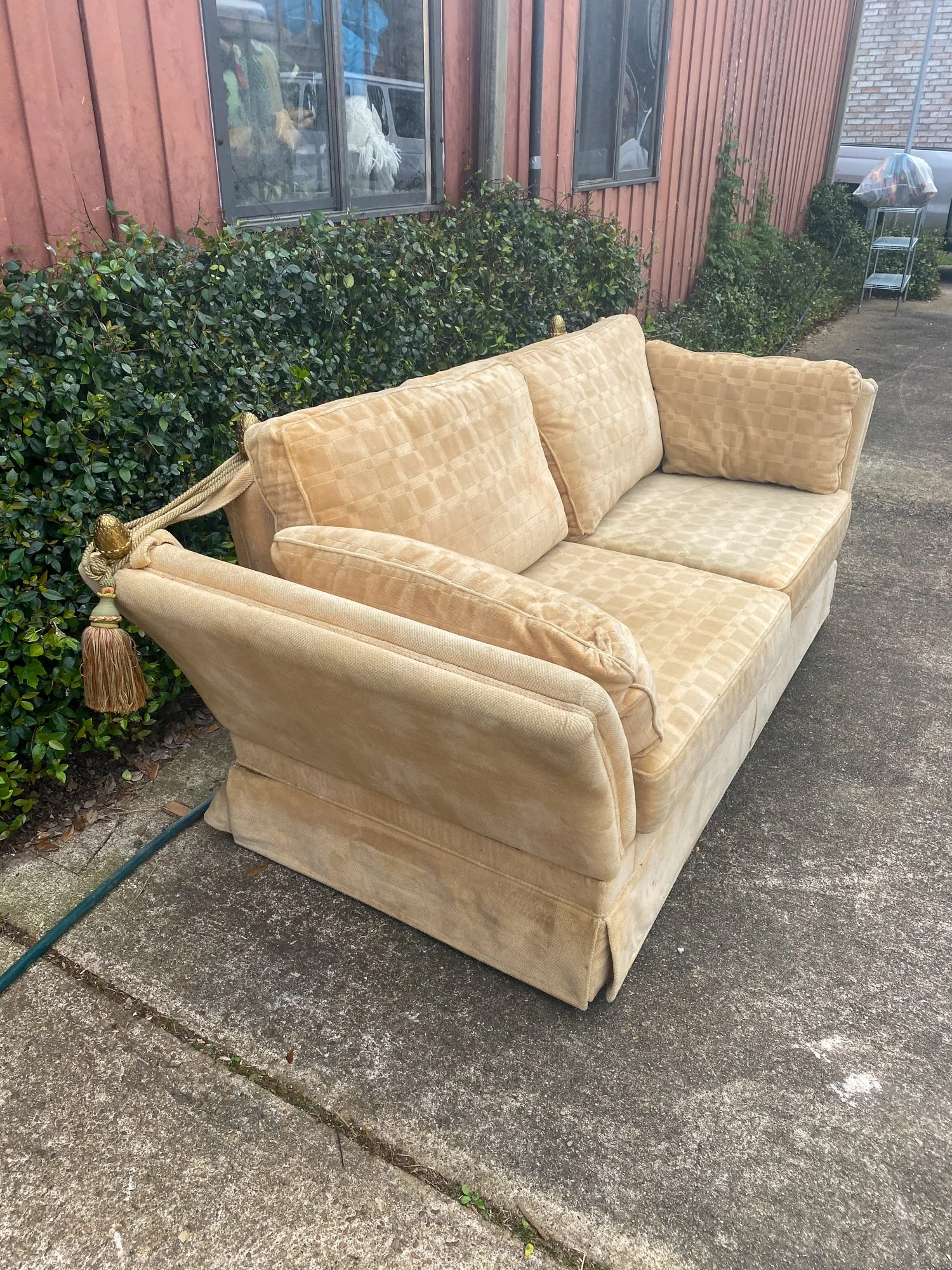 Vintage French Ivory Velvet Canapé Sofa with Adjustable Arms and Brass Finials