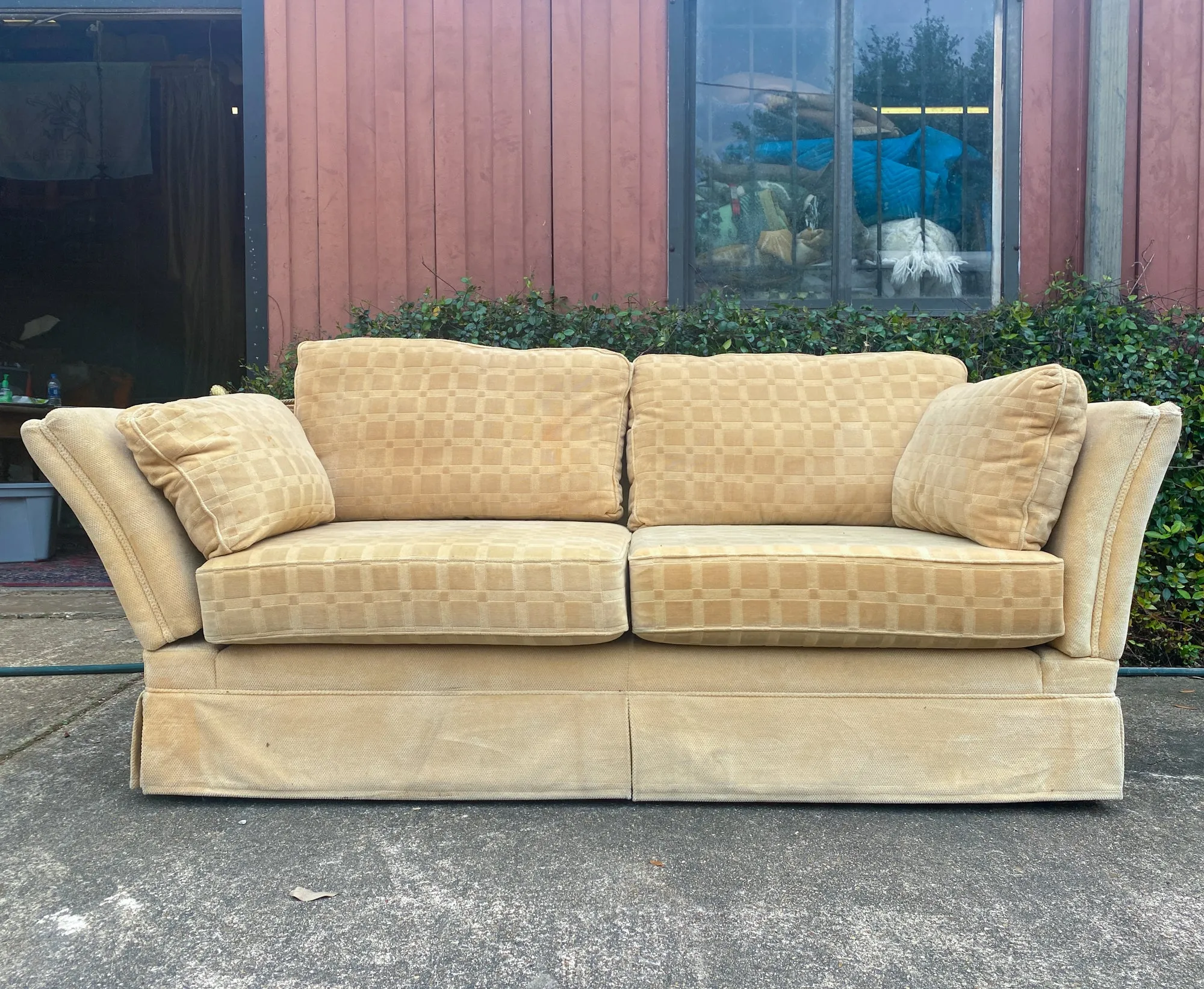 Vintage French Ivory Velvet Canapé Sofa with Adjustable Arms and Brass Finials
