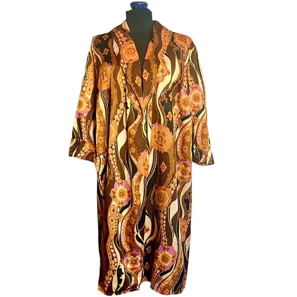 Vintage Paisely Robe Silky Dressing Gown Mid Century Duster 60s 70s Psychedelic