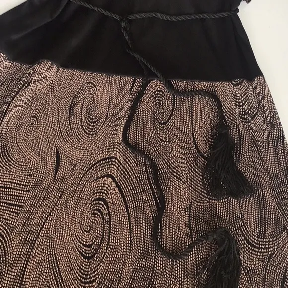 Vintage paisley shoulder pads dress with tassel belt