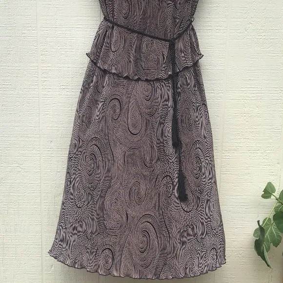 Vintage paisley shoulder pads dress with tassel belt