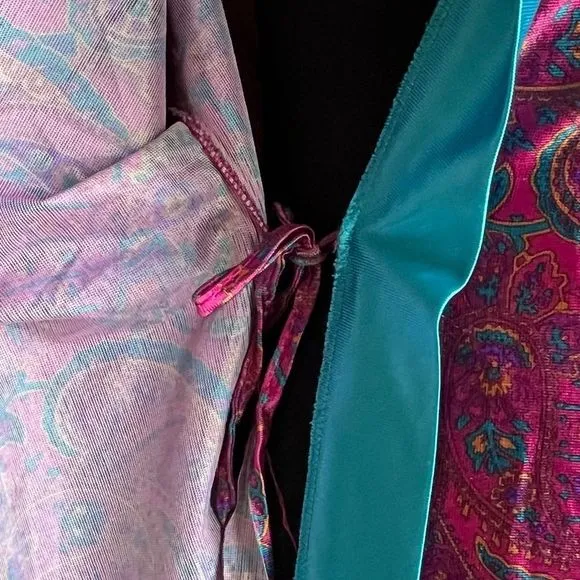 Vintage Moodsetter Full Length Robe Dressing Gown Fuchsia Pink Blue Paisley