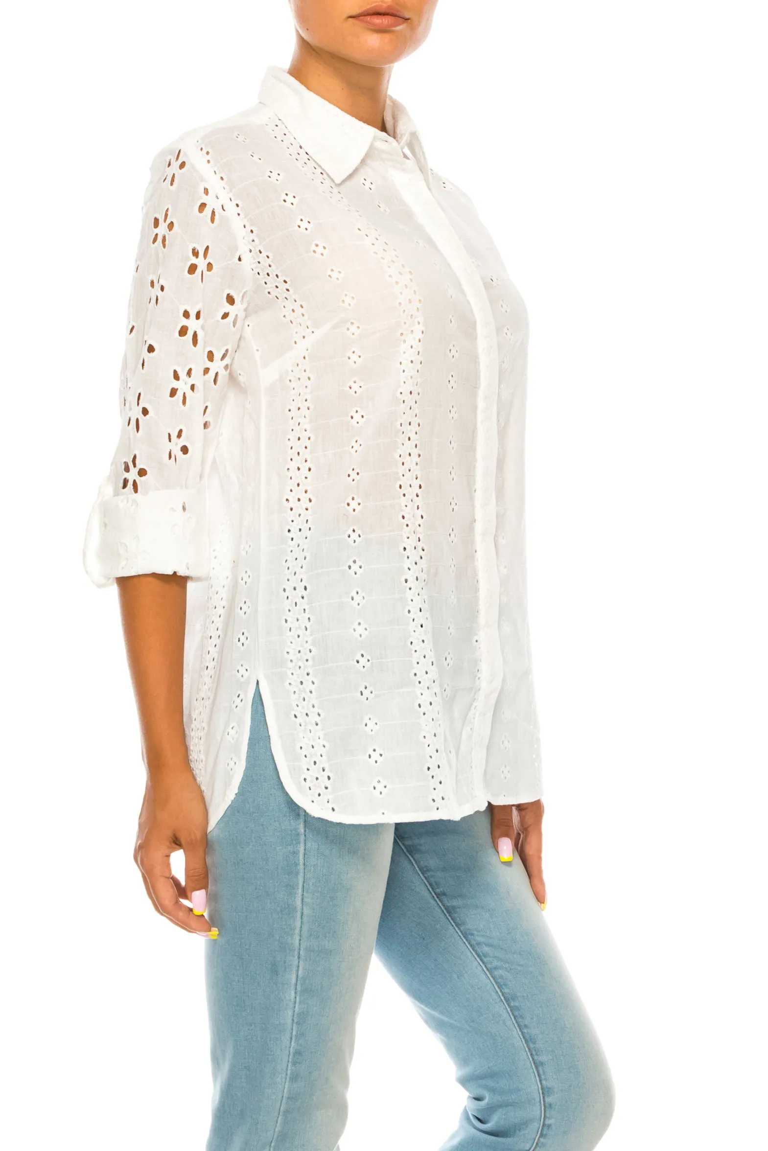 White Shirt with Eyelet Lace and Vintage Wash